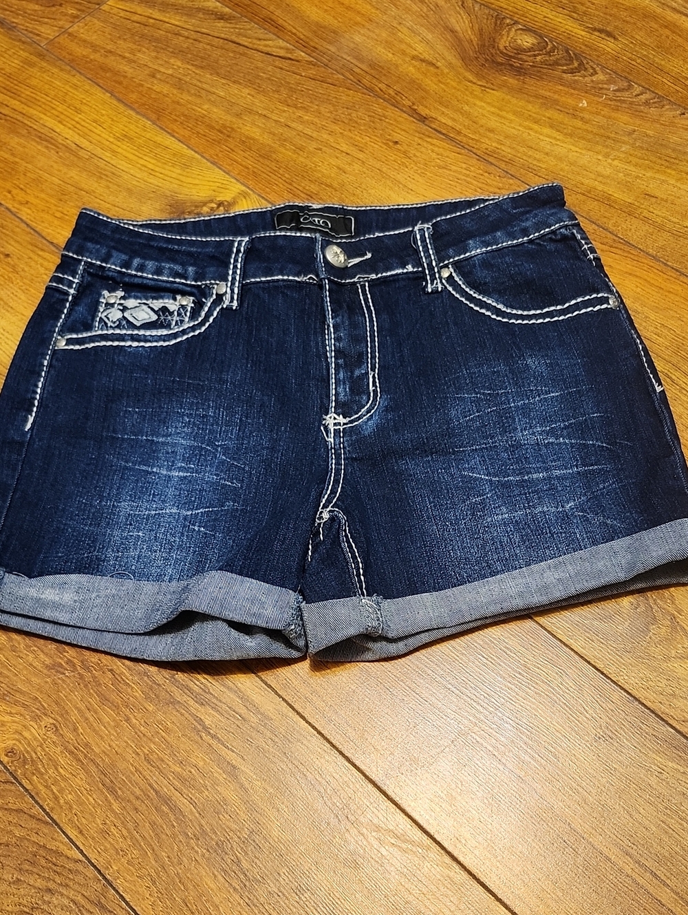 ❤️3 For 10.❤️Cato Dark Blue Roll-Cuff Denim Shorts